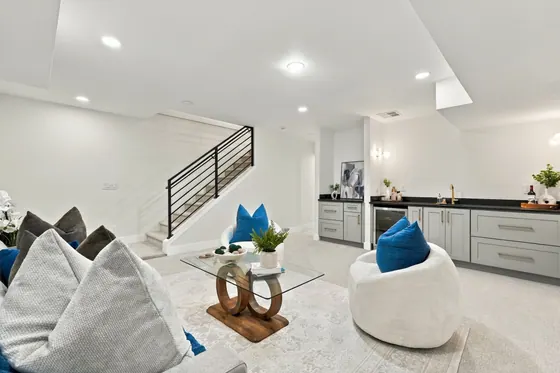 Home staged by StagingEstate at 1236 Adams St
