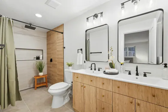Home staged by StagingEstate at 13482 W Ohio Dr