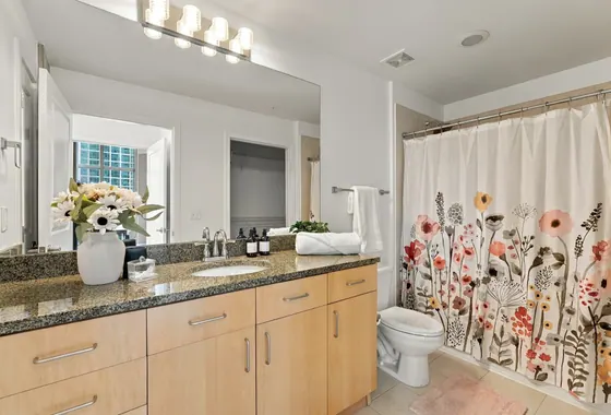 Home staged by StagingEstate at 1700 Bassett St #516