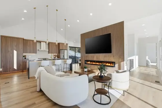 Home staged by StagingEstate at 185 Hillside Rd