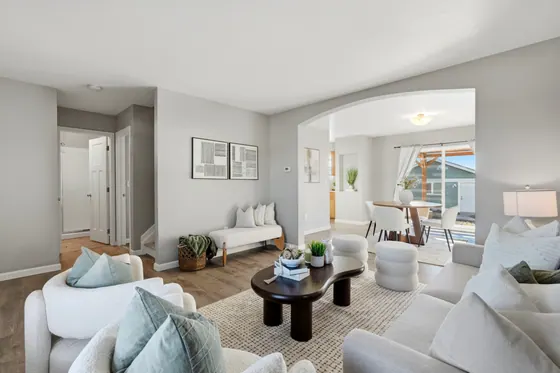 Home staged by StagingEstate at 2785 Quarterland St