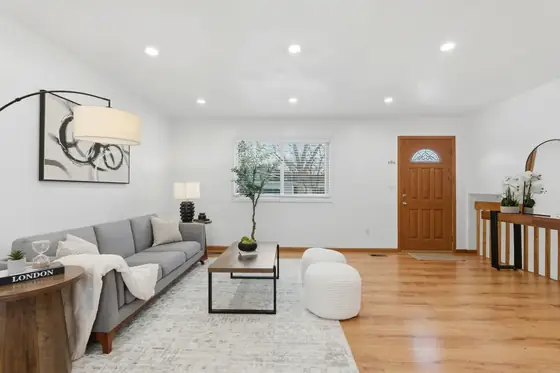 Home staged by StagingEstate at 4023 Boulder Dr