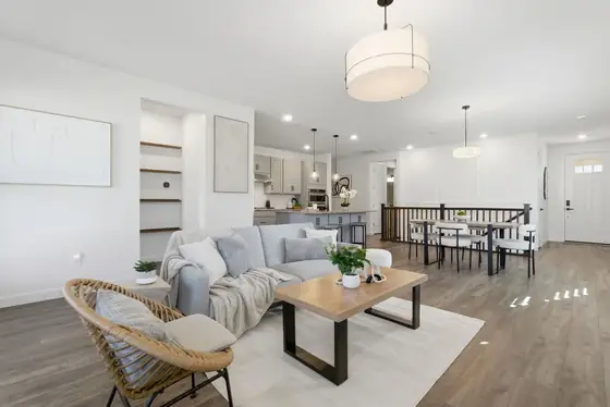 Home staged by StagingEstate at 521 Felicity loop