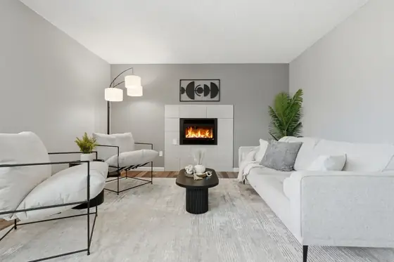 Home staged by StagingEstate at 567 S Flower St
