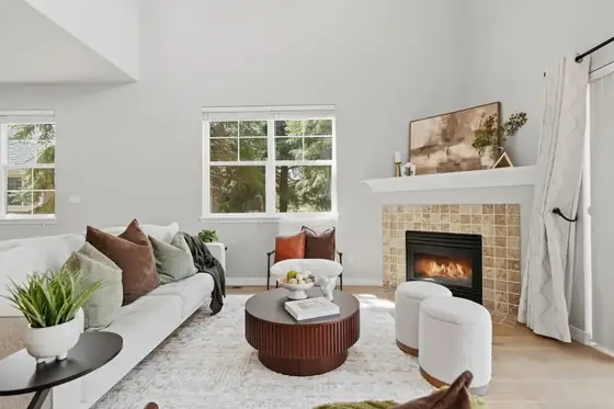 Home staged by StagingEstate at 689 Wild Ridge Ln