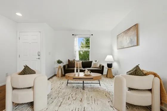 Home staged by StagingEstate at 9846 W Swathmore Dr